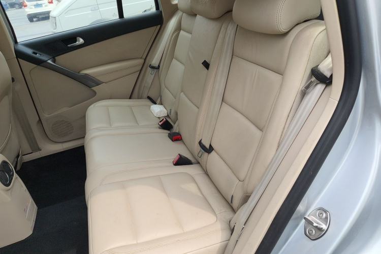 Used Volkswagen Tiguan 2012 2.0 TSI Automatic All-Wheel Drive Flagship Edition Left Rear Seat