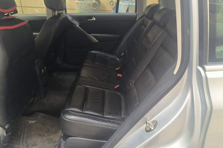 Used Volkswagen Tiguan 2012 1.8TSI Automatic All-Wheel Drive Elite Edition Left Rear Seat