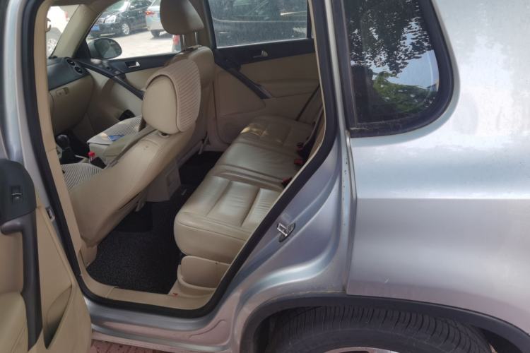Used Volkswagen Tiguan 2012 1.8TSI Manual Two-Wheel Drive Urban Edition Left Rear Seat