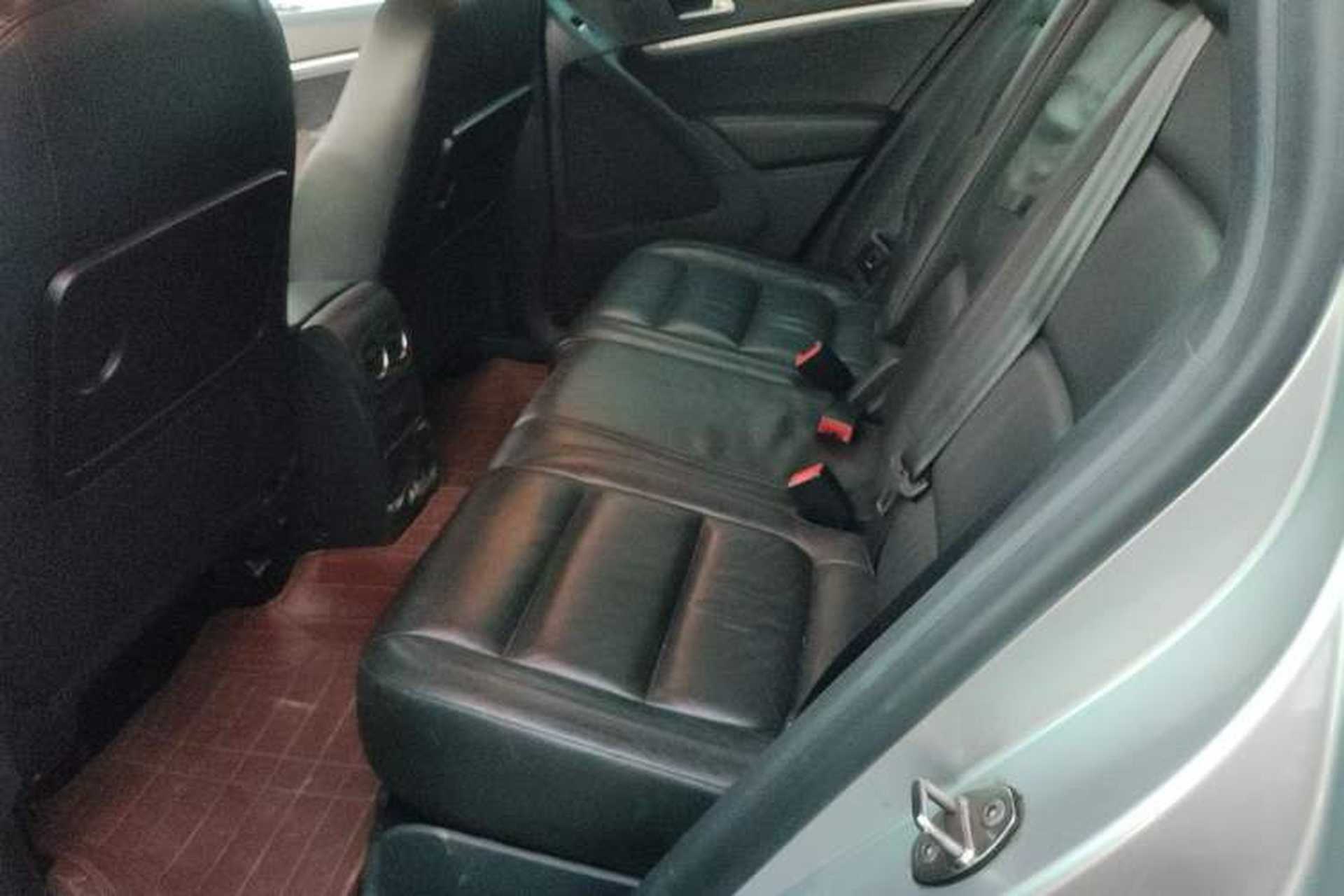 Used Volkswagen Tiguan 2012 2.0 TSI Luxury Edition Left Rear Seat