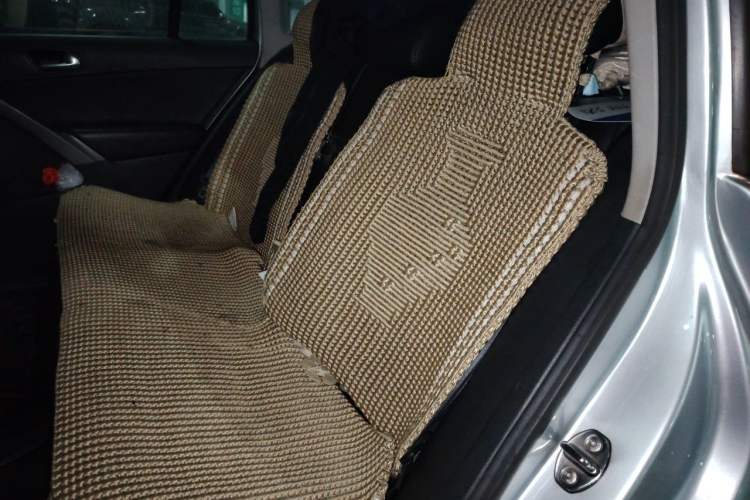 Used Volkswagen Tiguan 2012 1.8TSI Automatic Two-Wheel Drive Elite Edition Left Rear Seat