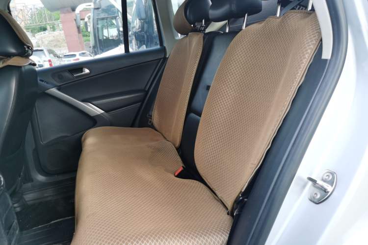 Used Volkswagen Tiguan 2012 2.0 TSI Automatic All-Wheel Drive Elite Edition Left Rear Seat