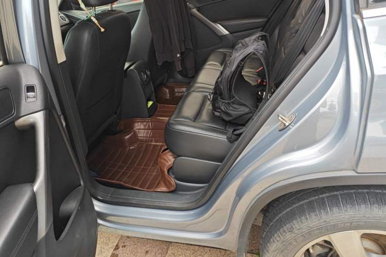 Used Volkswagen Tiguan 2012 1.8TSI Automatic Two-Wheel Drive Elite Edition Left Rear Seat