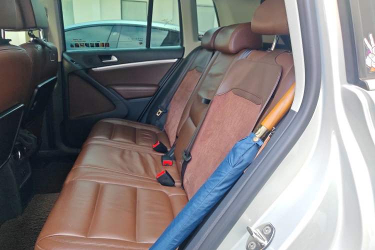 Used Volkswagen Tiguan 2012 2.0 TSI Comfort Edition Left Rear Seat