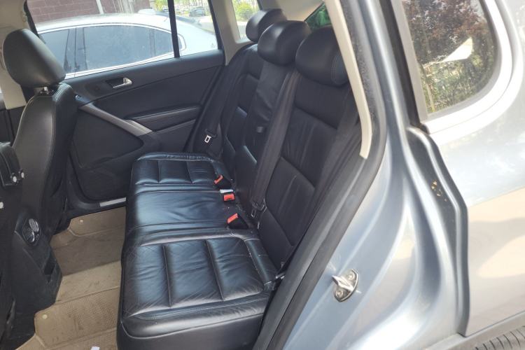 Used Volkswagen Tiguan 2012 1.8TSI Automatic Two-Wheel Drive Elite Edition Left Rear Seat