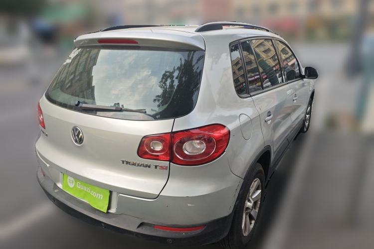 Used Volkswagen Tiguan 2012 1.8TSI Automatic Two-Wheel Drive Trend Edition Rear Right 45 Deg