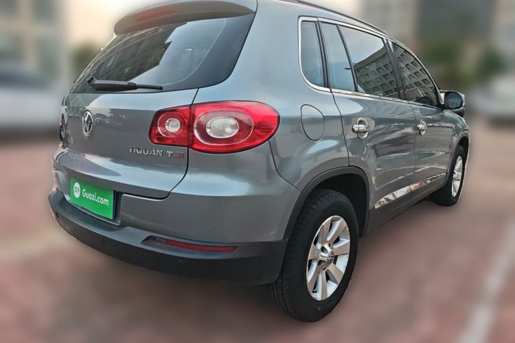 Used Volkswagen Tiguan 2012 1.8TSI Automatic Two-Wheel Drive Trend Edition Rear Right 45 Deg