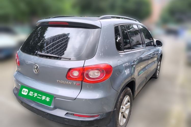 Used Volkswagen Tiguan 2012 1.8TSI Automatic Two-Wheel Drive Trend Edition Rear Right 45 Deg