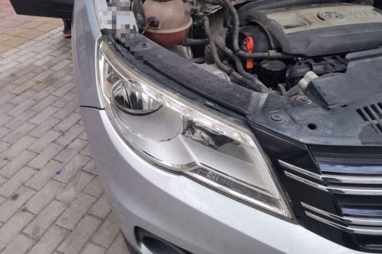 Used Volkswagen Tiguan 2012 1.8TSI Automatic All-Wheel Drive Fashion Edition Right Front Headlight