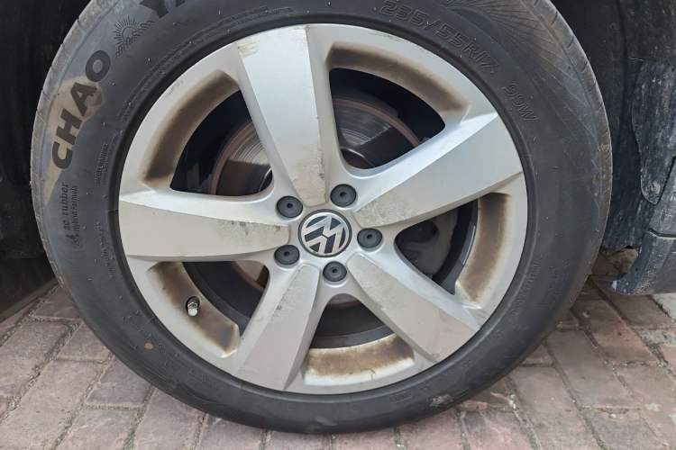 Used Volkswagen Tiguan 2012 1.8TSI Automatic Two-Wheel Drive Elite Edition Right Front Wheel Hub