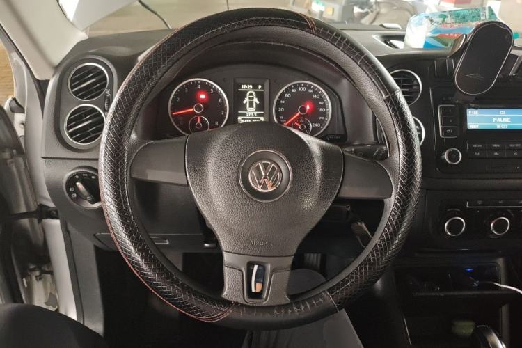 Used Volkswagen Tiguan 2012 1.8TSI Automatic Two-Wheel Drive Urban Edition Steering Wheel