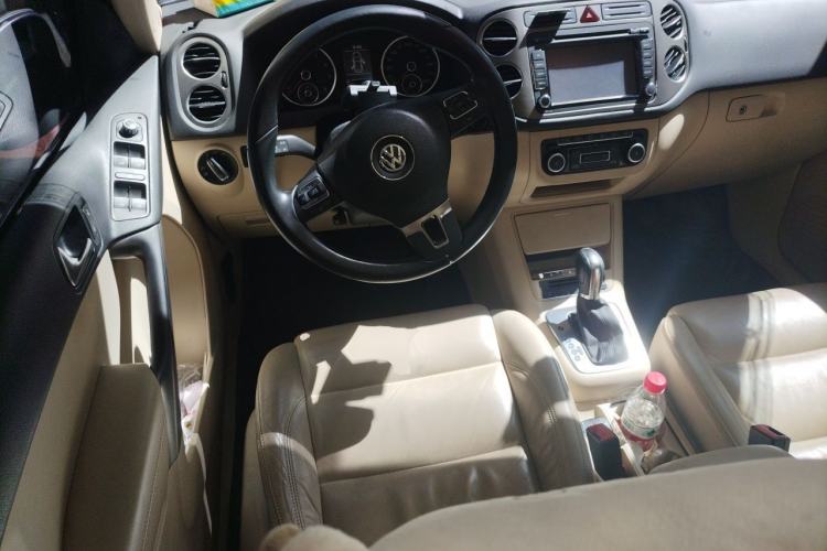 Used Volkswagen Tiguan 2012 1.8TSI Automatic Two-Wheel Drive Elite Edition Steering Wheel