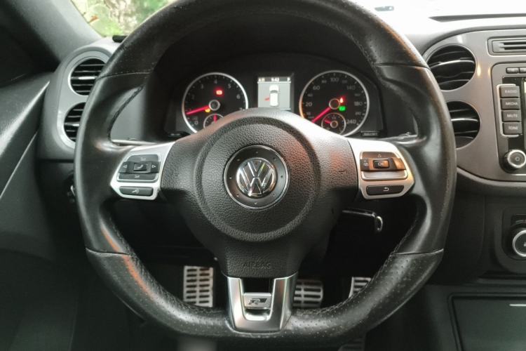 Used Volkswagen Tiguan 2012 2.0 TSI Luxury Edition Steering Wheel