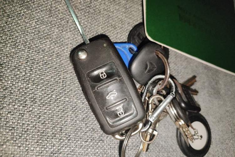Used Volkswagen Tiguan 2012 2.0 TSI Automatic All-Wheel Drive Flagship Edition Vehicle Key