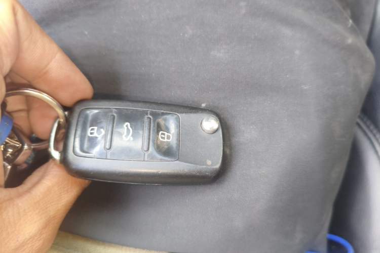 Used Volkswagen Tiguan 2012 2.0 TSI Automatic All-Wheel Drive Flagship Edition Vehicle Key