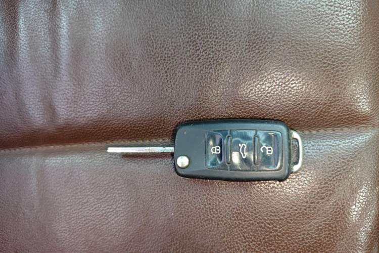 Used Volkswagen Tiguan 2012 2.0 TSI Comfort Edition Vehicle Key