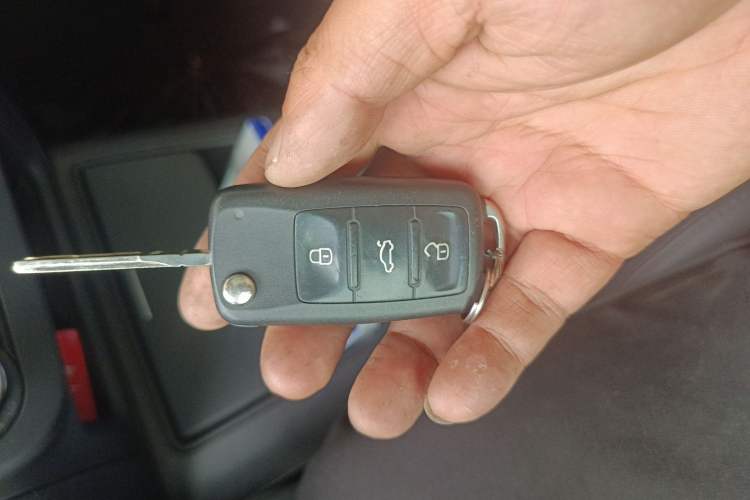 Used Volkswagen Tiguan 2012 2.0 TSI Comfort Edition Vehicle Key