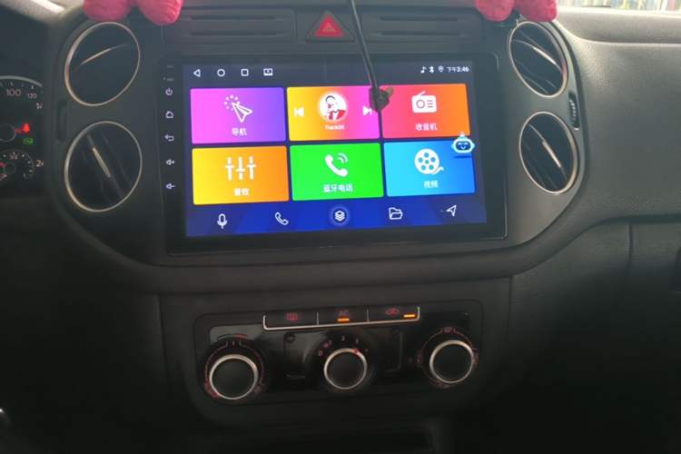 Used Volkswagen Tiguan 2012 1.8TSI Automatic Two-Wheel Drive Urban Edition Audio And AC Panel