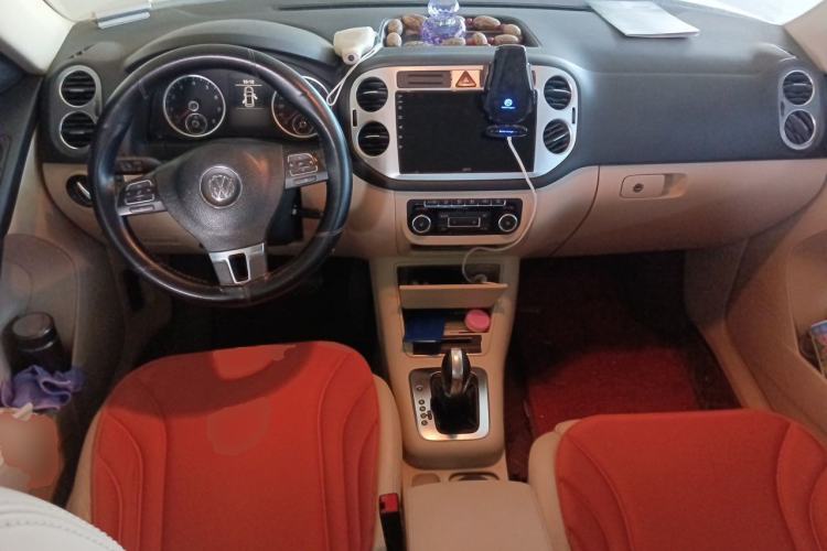 Used Volkswagen Tiguan 2012 1.8TSI Automatic Two-Wheel Drive Elite Edition Center Console