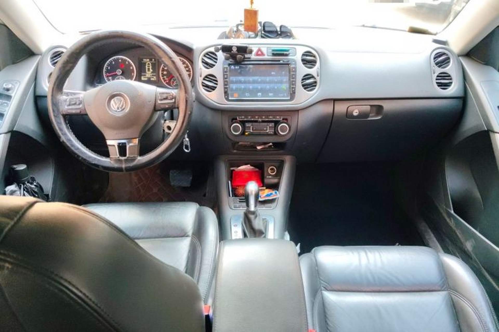Used Volkswagen Tiguan 2012 1.8TSI Automatic Two-Wheel Drive Trend Edition Center Console