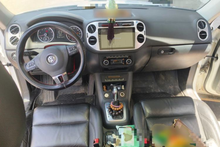 Used Volkswagen Tiguan 2012 1.8TSI Automatic All-Wheel Drive Elite Edition Center Console