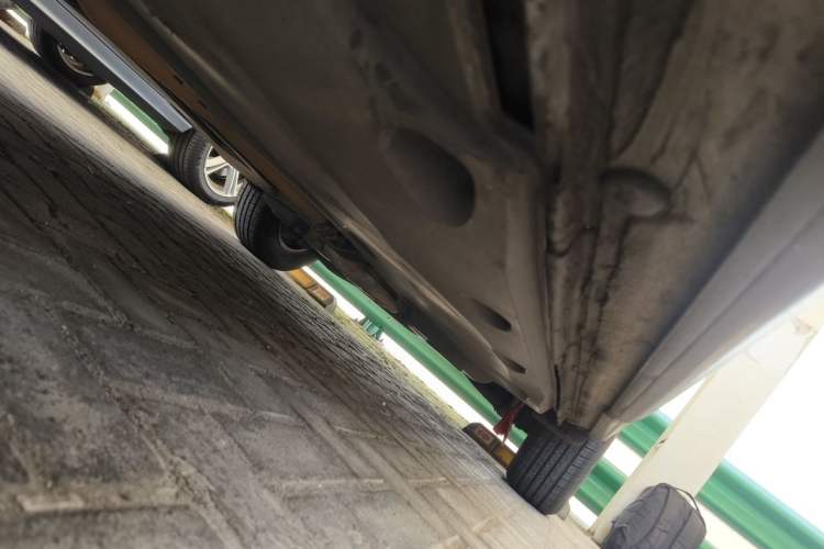 Used Volkswagen Tiguan 2012 1.8TSI Automatic Two-Wheel Drive Trend Edition Chassis Front Left