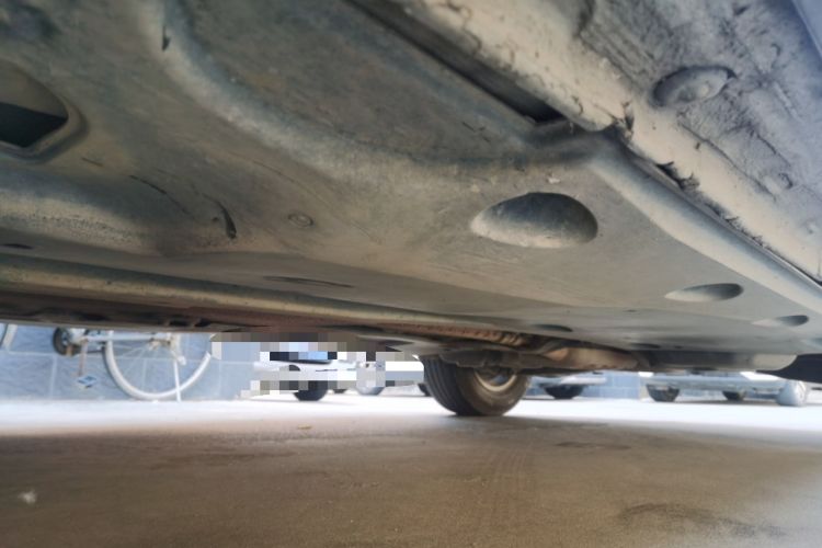 Used Volkswagen Tiguan 2012 1.4TSI Manual Two-Wheel-Drive Urban Edition Chassis Front Left