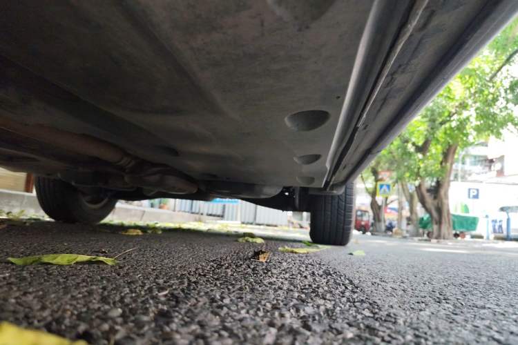 Used Volkswagen Tiguan 2012 1.8TSI Manual Two-Wheel Drive Urban Edition Chassis Front Left