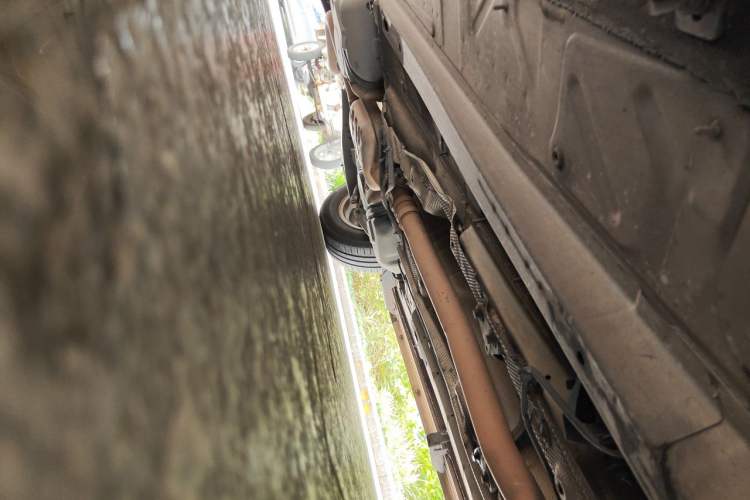 Used Volkswagen Tiguan 2012 1.8TSI Automatic Two-Wheel Drive Trend Edition Chassis Front Right