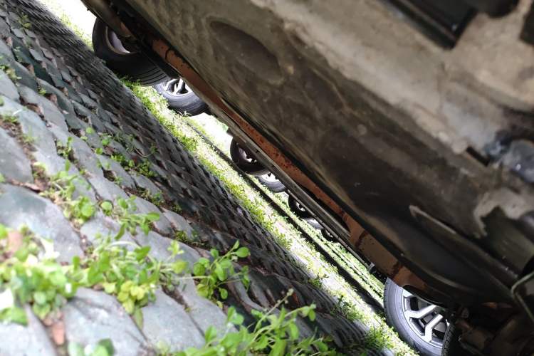Used Volkswagen Tiguan 2012 2.0 TSI Comfort Edition Chassis Front Right