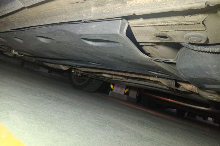 Used Volkswagen Tiguan 2012 1.8TSI Automatic All-Wheel Drive Elite Edition Chassis Rear Left