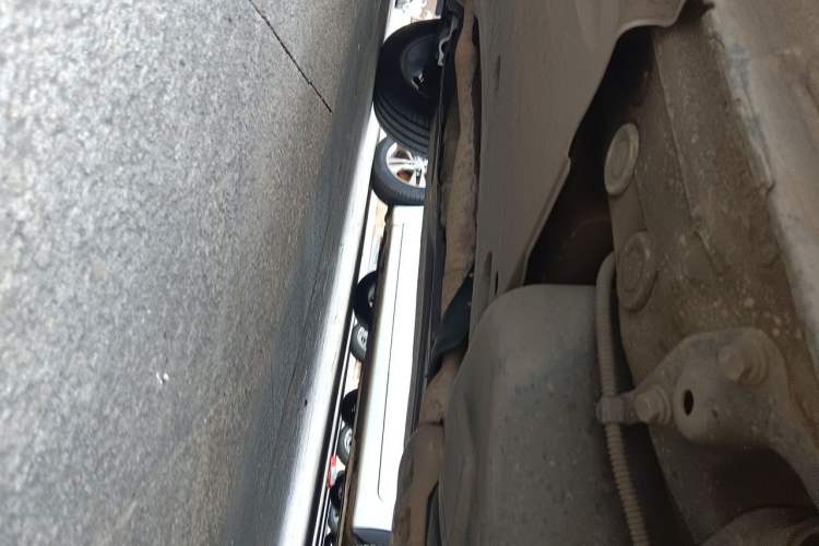 Used Volkswagen Tiguan 2012 2.0 TSI Comfort Edition Chassis Rear Left