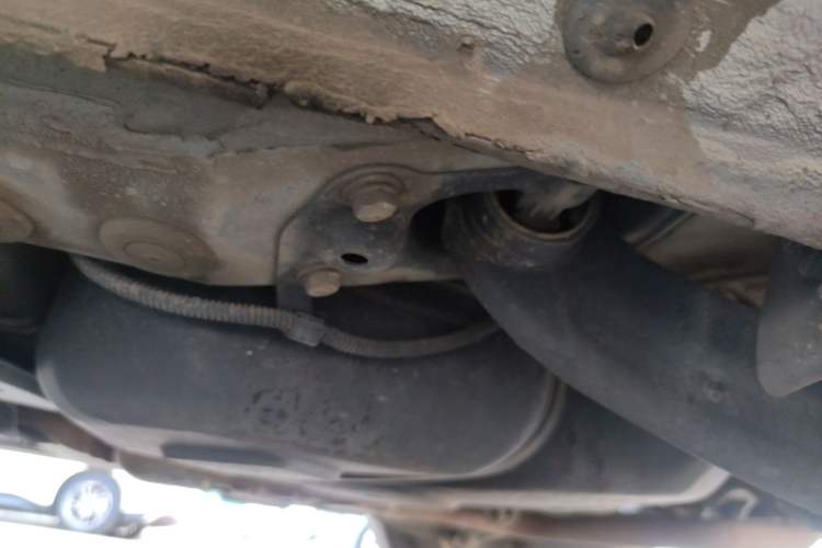 Used Volkswagen Tiguan 2012 1.4TSI Manual Two-Wheel-Drive Urban Edition Chassis Rear Left