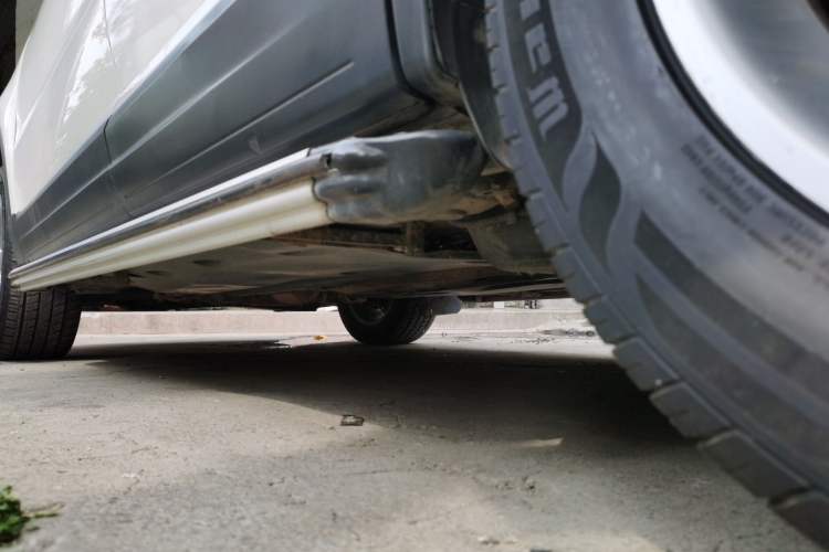 Used Volkswagen Tiguan 2012 2.0 TSI Automatic All-Wheel Drive Elite Edition Chassis Rear Left