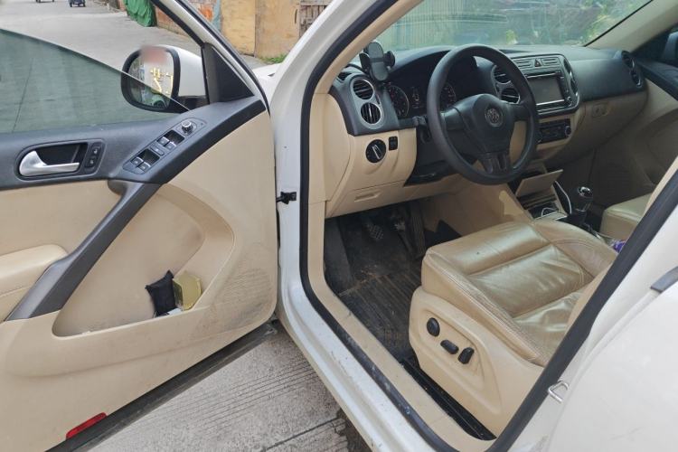 Used Volkswagen Tiguan 2012 1.8TSI Manual Two-Wheel Drive Enjoyment Edition Driver Seat