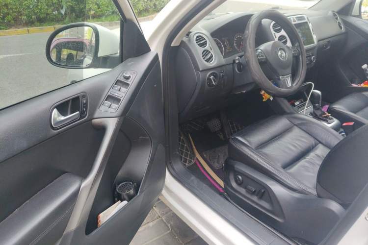 Used Volkswagen Tiguan 2012 1.8TSI Automatic Two-Wheel Drive Elite Edition Driver Seat