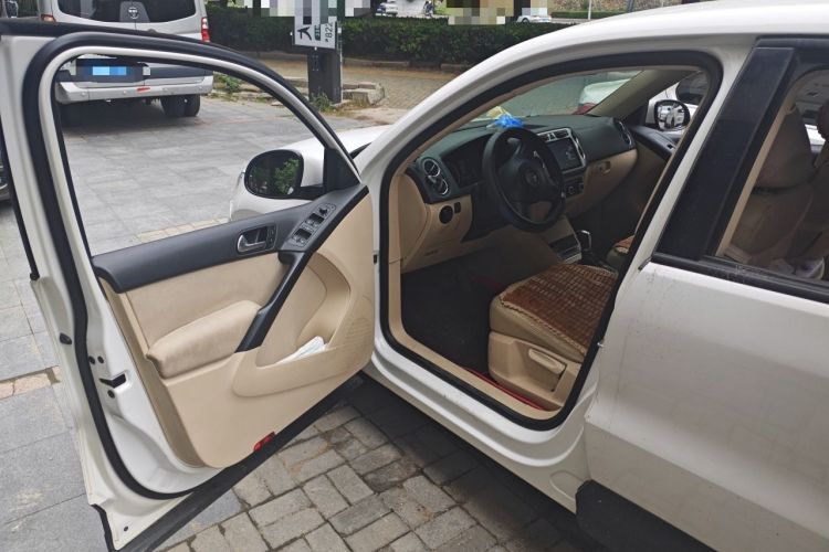 Used Volkswagen Tiguan 2012 1.8TSI Automatic Two-Wheel Drive Urban Edition Driver Seat