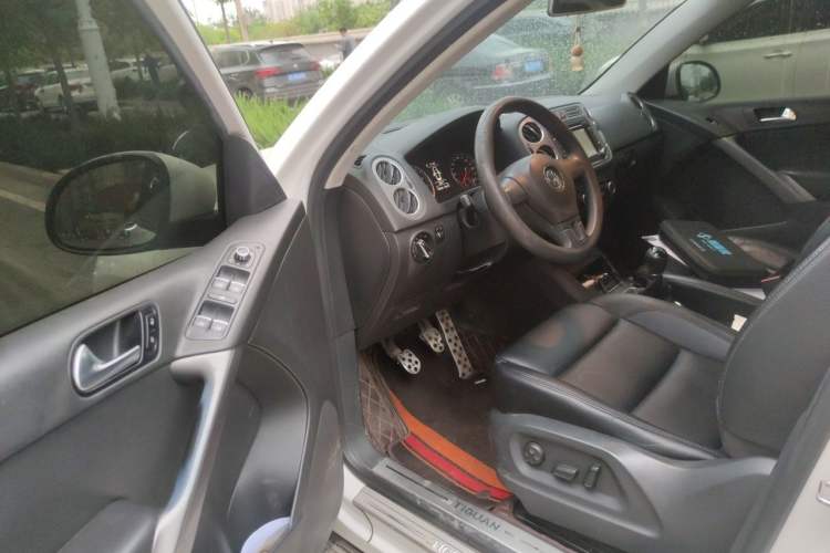 Used Volkswagen Tiguan 2012 1.8TSI Manual Two-Wheel Drive Enjoyment Edition Driver Seat