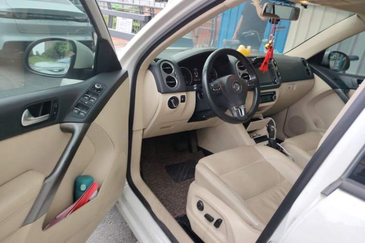 Used Volkswagen Tiguan 2012 1.8TSI Automatic Two-Wheel Drive Trend Edition Driver Seat