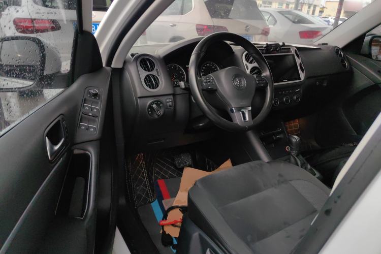 Used Volkswagen Tiguan 2012 2.0 TSI Comfort Edition Driver Seat