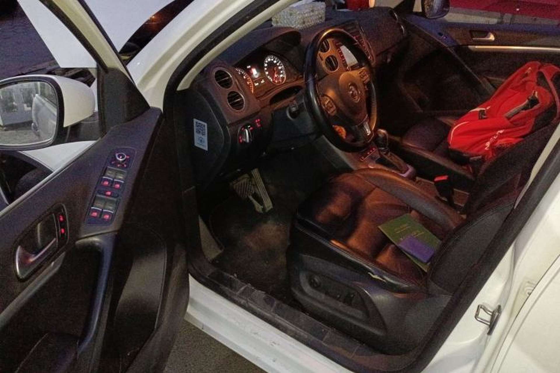 Used Volkswagen Tiguan 2012 2.0 TSI Luxury Edition Driver Seat