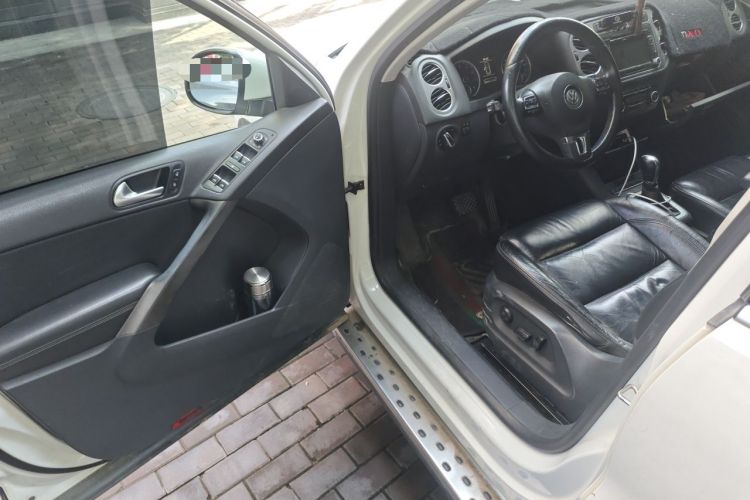 Used Volkswagen Tiguan 2012 1.8TSI Automatic All-Wheel Drive Elite Edition Driver Seat