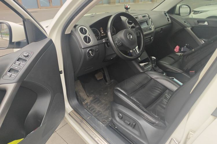 Used Volkswagen Tiguan 2012 1.8TSI Automatic Two-Wheel Drive Trend Edition Driver Seat