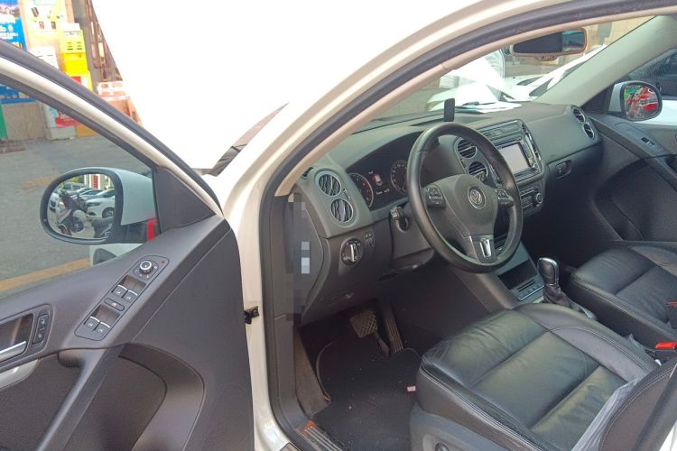 Used Volkswagen Tiguan 2012 2.0 TSI Comfort Edition Driver Seat