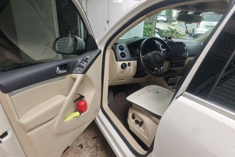 Used Volkswagen Tiguan 2012 2.0 TSI Comfort Edition Driver Seat