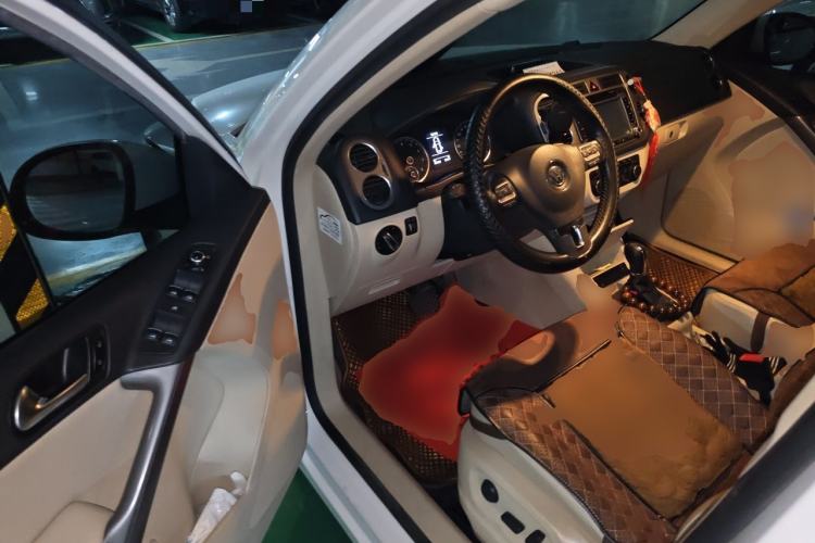 Used Volkswagen Tiguan 2012 1.8TSI Automatic All-Wheel Drive Fashion Edition Driver Seat