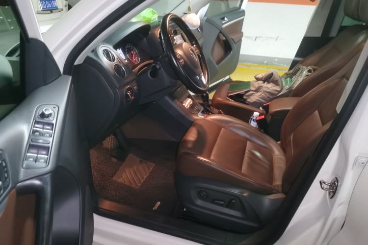Used Volkswagen Tiguan 2012 2.0 TSI Comfort Edition Driver Seat