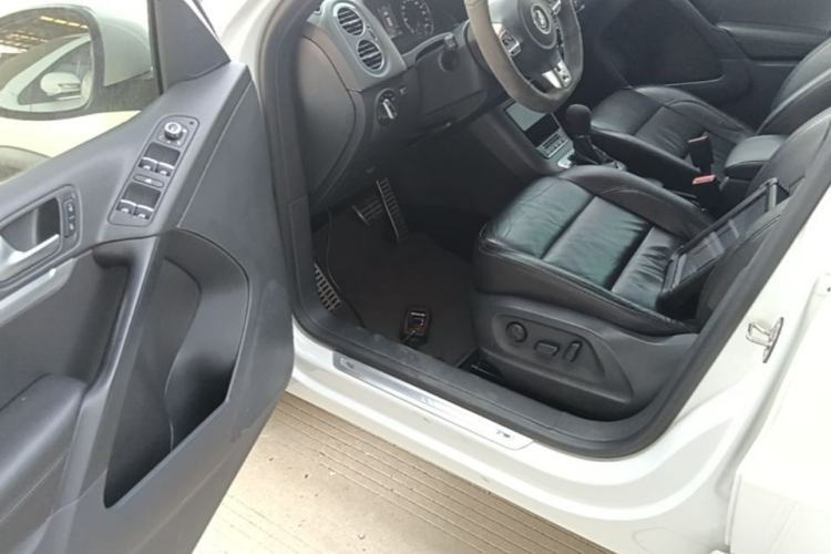 Used Volkswagen Tiguan 2012 2.0 TSI Comfort Edition Driver Seat