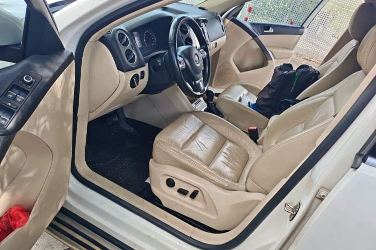 Used Volkswagen Tiguan 2012 1.8TSI Automatic Two-Wheel Drive Elite Edition Driver Seat