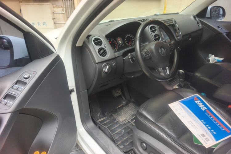 Used Volkswagen Tiguan 2012 2.0 TSI Comfort Edition Driver Seat
